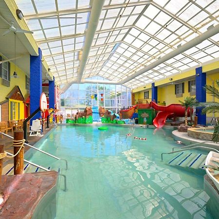 Comfort Inn Splash Harbor Bellville Exteriér fotografie